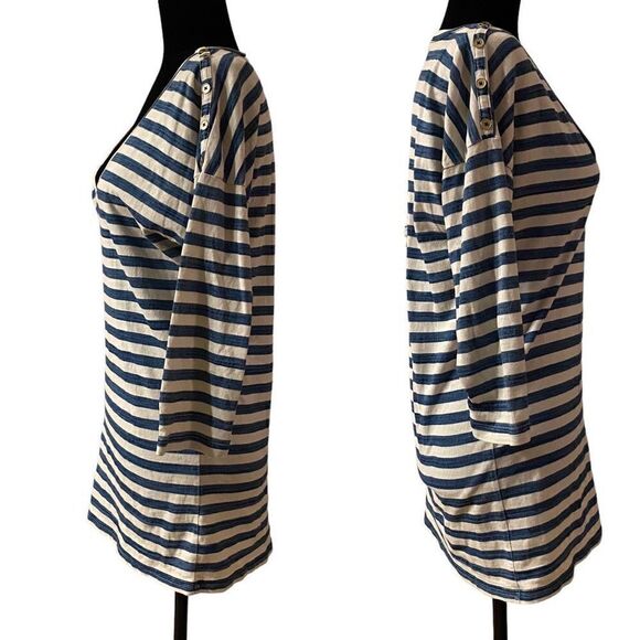 Gap V-Neck Blue and White Striped Top with 3/4 length sleeves and silver‎ accent - Picture 3 of 11